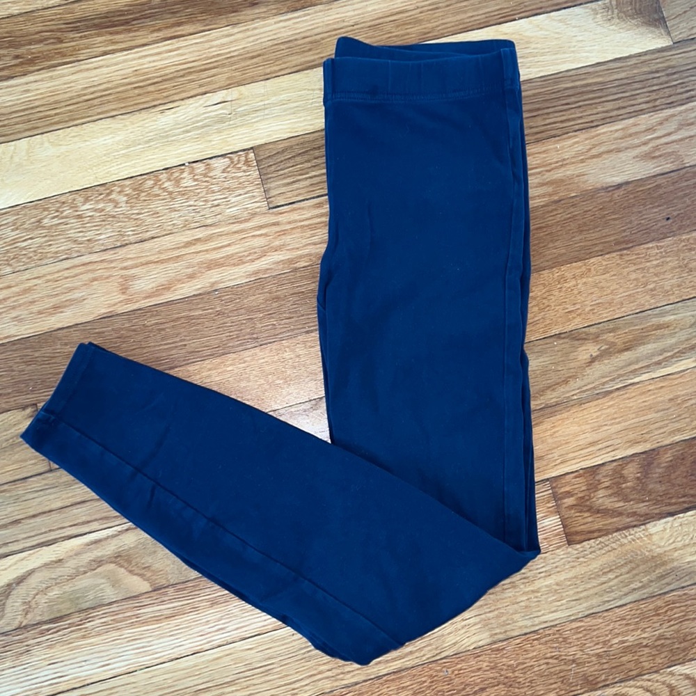 Navy blue leggings. Like-new.
